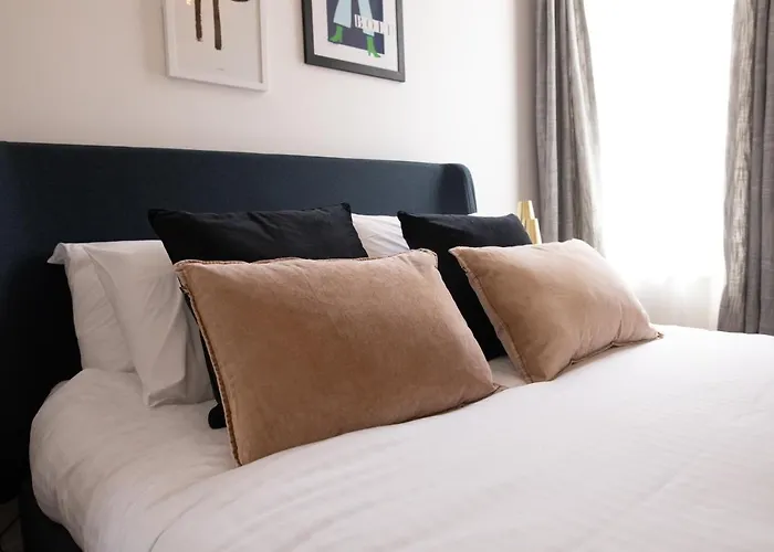 The Portland - City Centre ブリストル