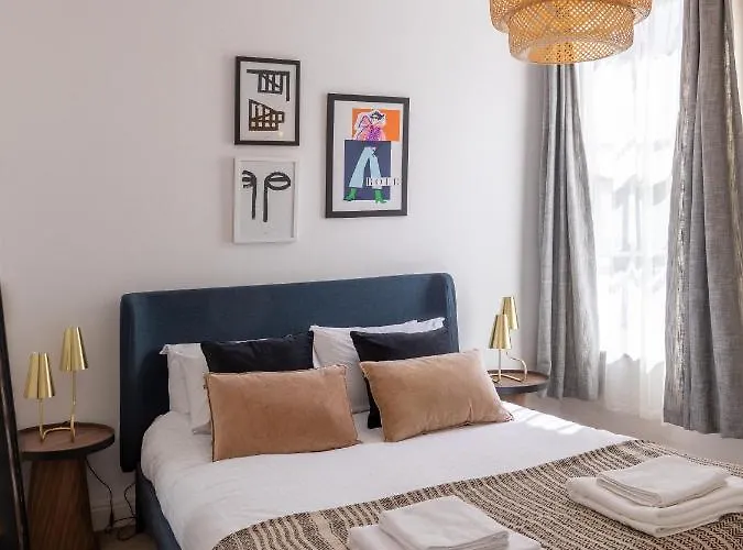 The Portland - City Centre Apartment